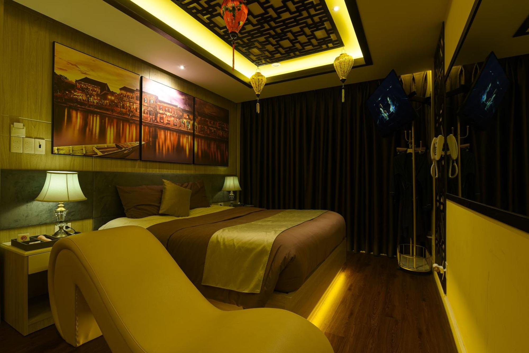 ホテル Chiic House 1 - Khach San Tinh Yeu ダナン市 エクステリア 写真